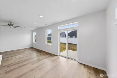 4333 W Sand Hill St., Moses Lake, WA 98837 - Photo 9