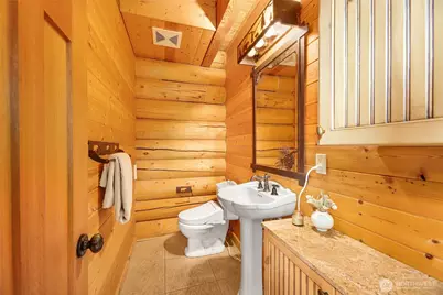 10 Summit Way, Snoqualmie Pass, WA 98068 - Photo 25