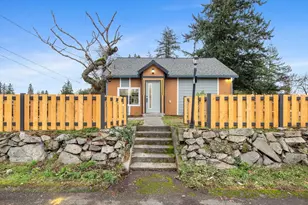 10101 Ainsworth Ave S, Tacoma, WA 98444 - Photo 3