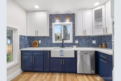 10101 Ainsworth Ave S, Tacoma, WA 98444 - Photo 9