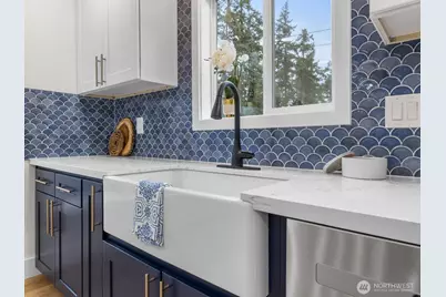 10101 Ainsworth Ave S, Tacoma, WA 98444 - Photo 7