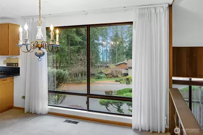 13392 Hidden Cove Lane NE, Bainbridge Island, WA 98370 - Photo 17