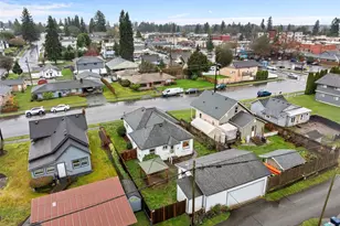 217 E Gilman Ave, Arlington, WA 98223 - Photo 3