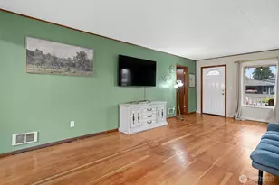 217 E Gilman Ave, Arlington, WA 98223 - Photo 9