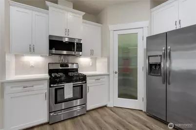 627 S 166th Street, Spanaway, WA 98387 - Photo 17