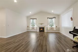 627 S 166th St, Spanaway, WA 98387 - Photo 11