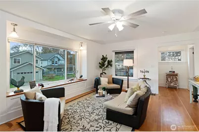 1202 Broadway Avenue, Bremerton, WA 98337 - Photo 3