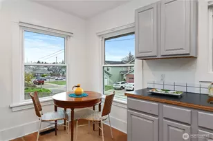 1202 Broadway Ave, Bremerton, WA 98337 - Photo 13