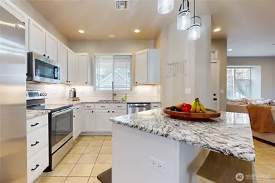 891 SE Larkspur Pl, College Place, WA 99324 - Photo 9