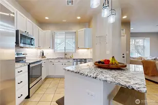 891 SE Larkspur Pl, College Place, WA 99324 - Photo 9