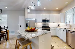 891 SE Larkspur Pl, College Place, WA 99324 - Photo 13