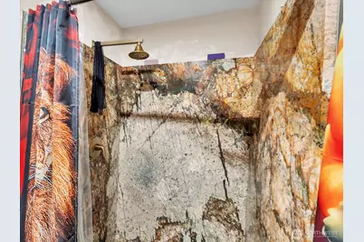 10030 51st Avenue S, Seattle, WA 98178 - Photo 17