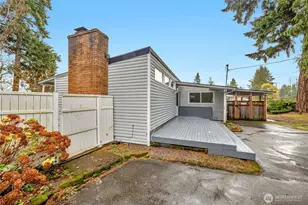 10745 126th Ave NE, Kirkland, WA 98033 - Photo 5