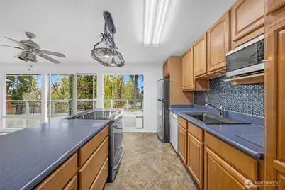 10745 126th Avenue NE, Kirkland, WA 98033 - Photo 11