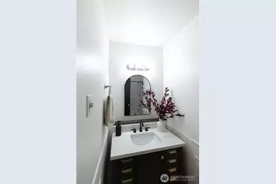 1524 E 200th Street Ct, Spanaway, WA 98387 - Photo 17