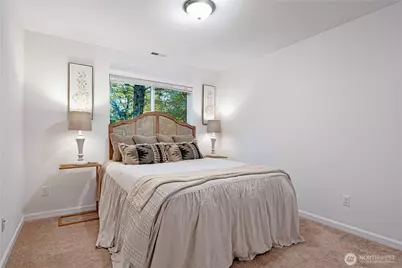 19717 27th Place W #B, Lynnwood, WA 98036 - Photo 23