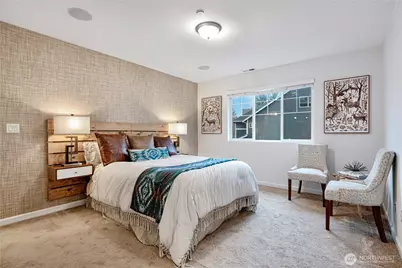 19717 27th Place W #B, Lynnwood, WA 98036 - Photo 17