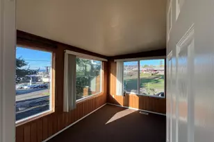 22502 8th Ave S, Des Moines, WA 98198 - Photo 5