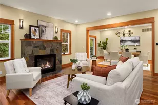 9705 NE Beach Crest Dr, Bainbridge Island, WA 98110 - Photo 11