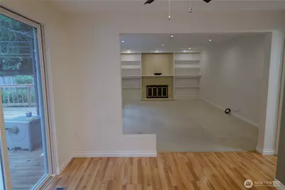 4918 159th Place SE, Bellevue, WA 98006 - Photo 5