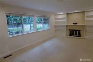 4918 159th Pl SE, Bellevue, WA 98006 - Photo 3