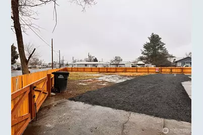 9840 Olympic Drive NE, Moses Lake, WA 98837 - Photo 27