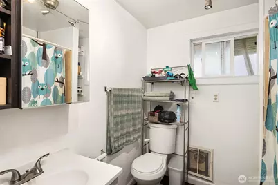 2509 Oakes Avenue, Everett, WA 98201 - Photo 11