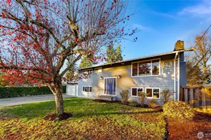 8606 NE 138th St, Kirkland, WA 98034 - Photo 1