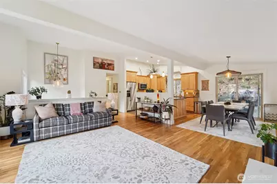 13835 17th Avenue SW, Burien, WA 98166 - Photo 7