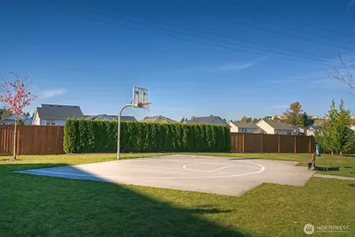 166 Glennwood Place SE, Renton, WA 98056 - Photo 25