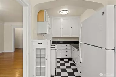 409 10th Avenue E, Seattle, WA 98102 - Photo 23