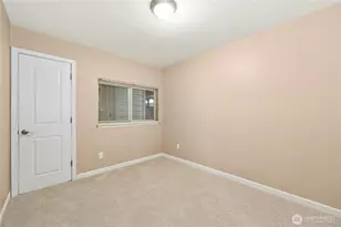 506 S 222nd St, Des Moines, WA 98198 - Photo 13