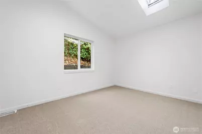 7552 21st Avenue SW, Seattle, WA 98106 - Photo 17