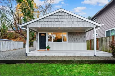 7552 21st Avenue SW, Seattle, WA 98106 - Photo 1