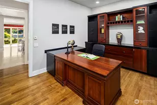 2 Crescent Key SE, Bellevue, WA 98006 - Photo 15