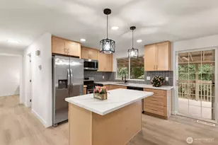 13033 SE 206th Pl, Kent, WA 98031 - Photo 5