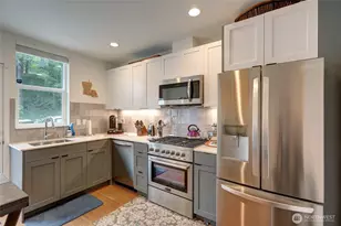 3854 22nd Ave SW, Seattle, WA 98106 - Photo 5