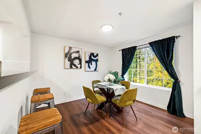 1692 118th Avenue SE #A203, Bellevue, WA 98005 - Photo 7