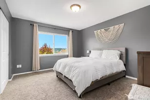 17608 106th St E, Bonney Lake, WA 98391 - Photo 15