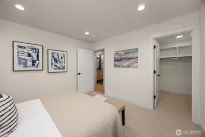 807 W Armour Street, Seattle, WA 98119 - Photo 31