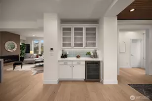 807 W Armour St, Seattle, WA 98119 - Photo 19