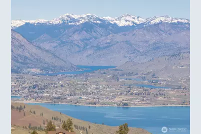 295 Hawks Ridge Road, Chelan, WA 98816 - Photo 9