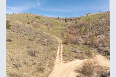 295 Hawks Ridge Road, Chelan, WA 98816 - Photo 21