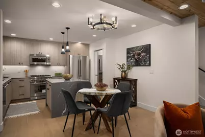 809 W Armour Street, Seattle, WA 98119 - Photo 7