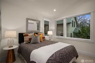 809 W Armour St, Seattle, WA 98119 - Photo 25