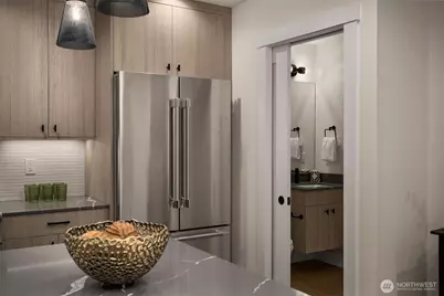 809 W Armour Street, Seattle, WA 98119 - Photo 9