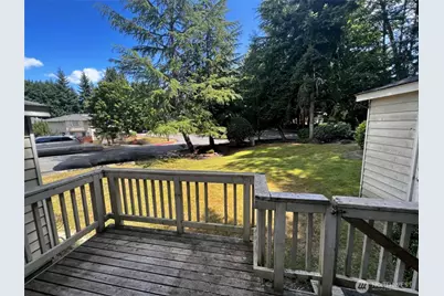 5624 Wisteria Lane NE, Bremerton, WA 98311 - Photo 13