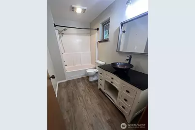 5624 Wisteria Lane NE, Bremerton, WA 98311 - Photo 11