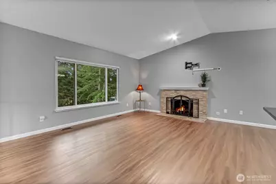 5310 66th Avenue W, University Place, WA 98467 - Photo 3