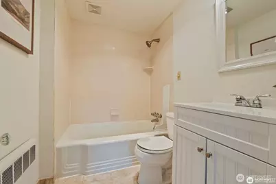 10340 39th Avenue NE, Seattle, WA 98125 - Photo 21